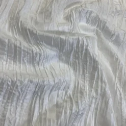 Accordion Taffeta Table Linen in Ivory