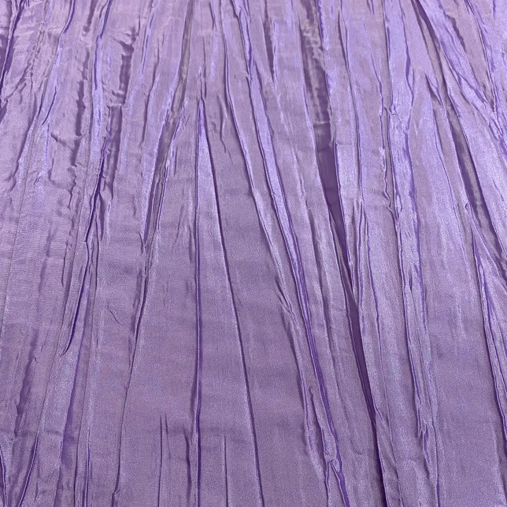 Accordion Taffeta Table Linen in Lavender