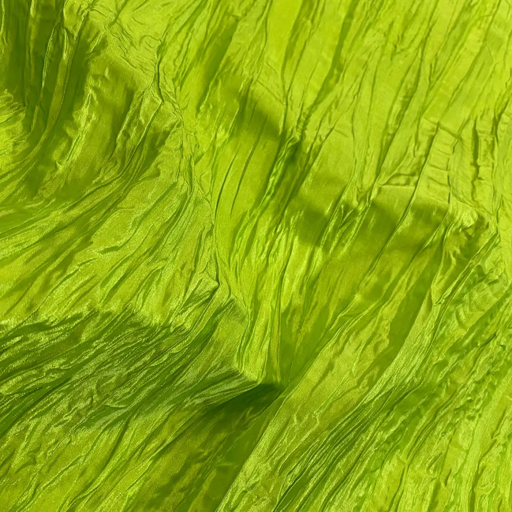 Accordion Taffeta Table Linen in Lime