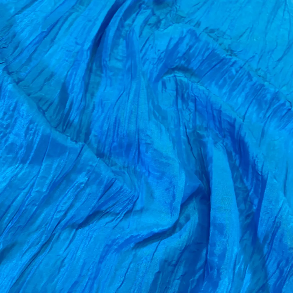 Accordion Taffeta Table Linen in Turquoise 112