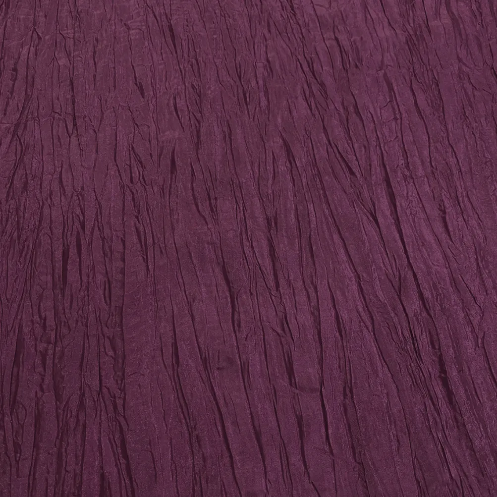 Accordion Taffeta Table Runner in Plum
