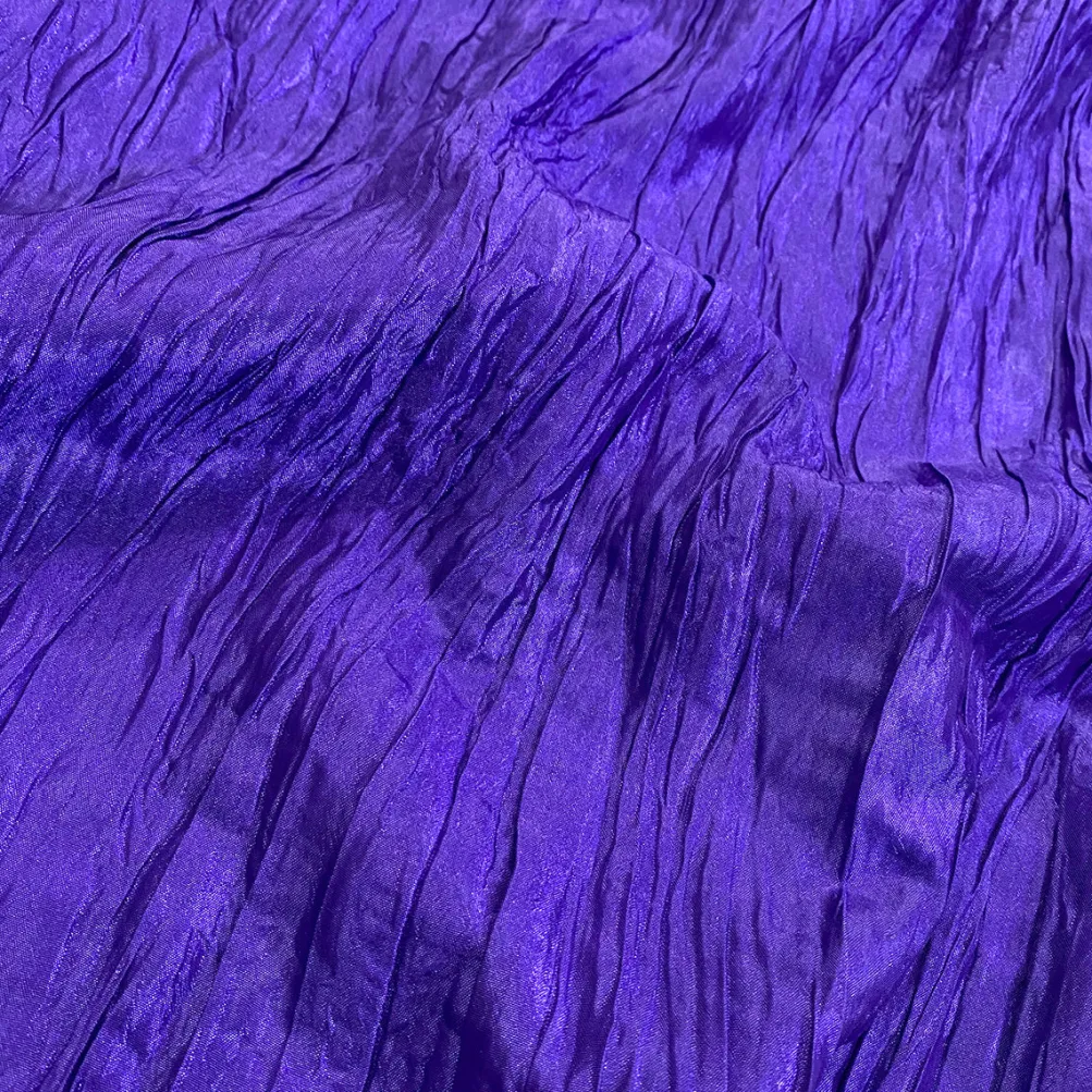 Accordion Taffeta Table Runner in Purple