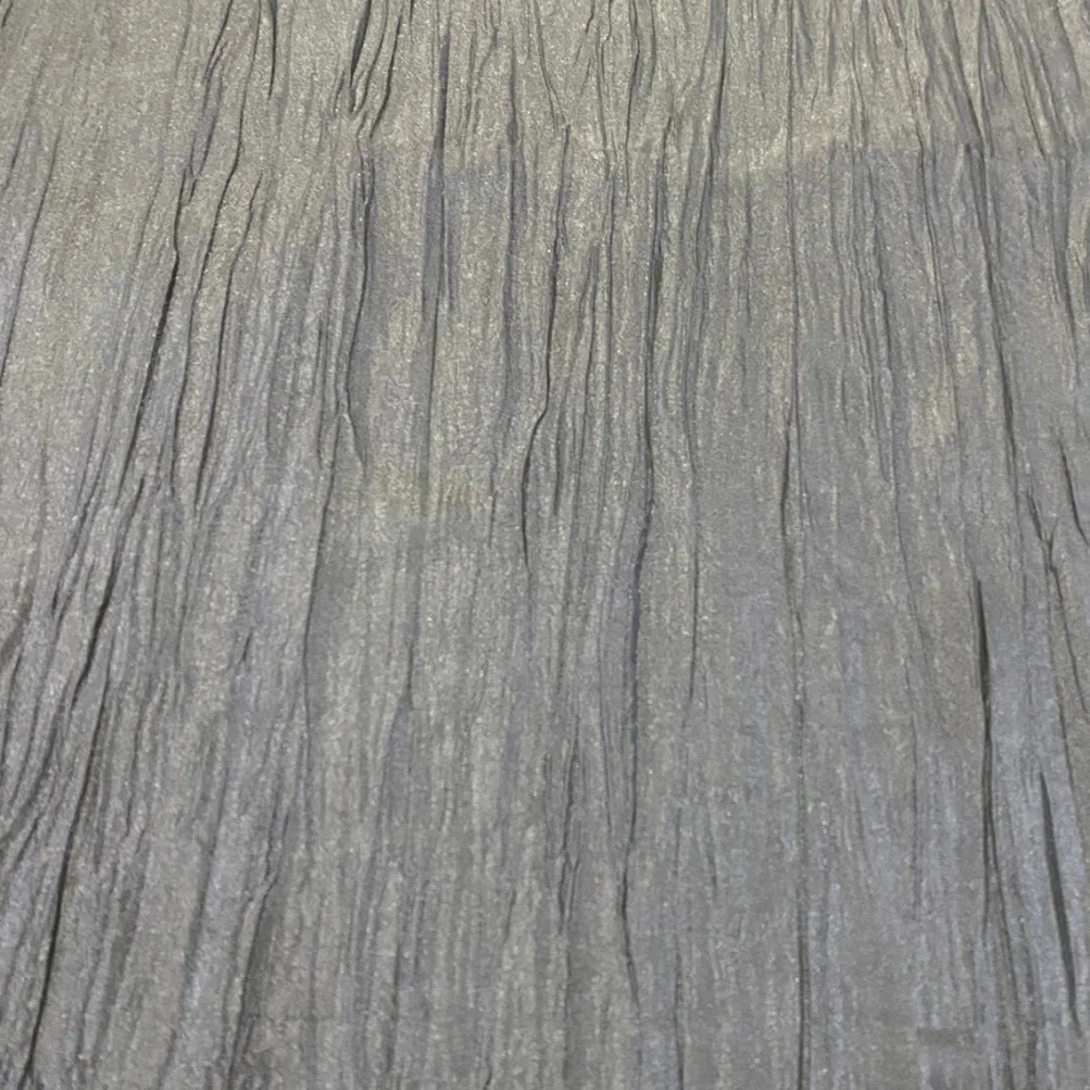 Accordion Taffeta Table Runner in Charcoal