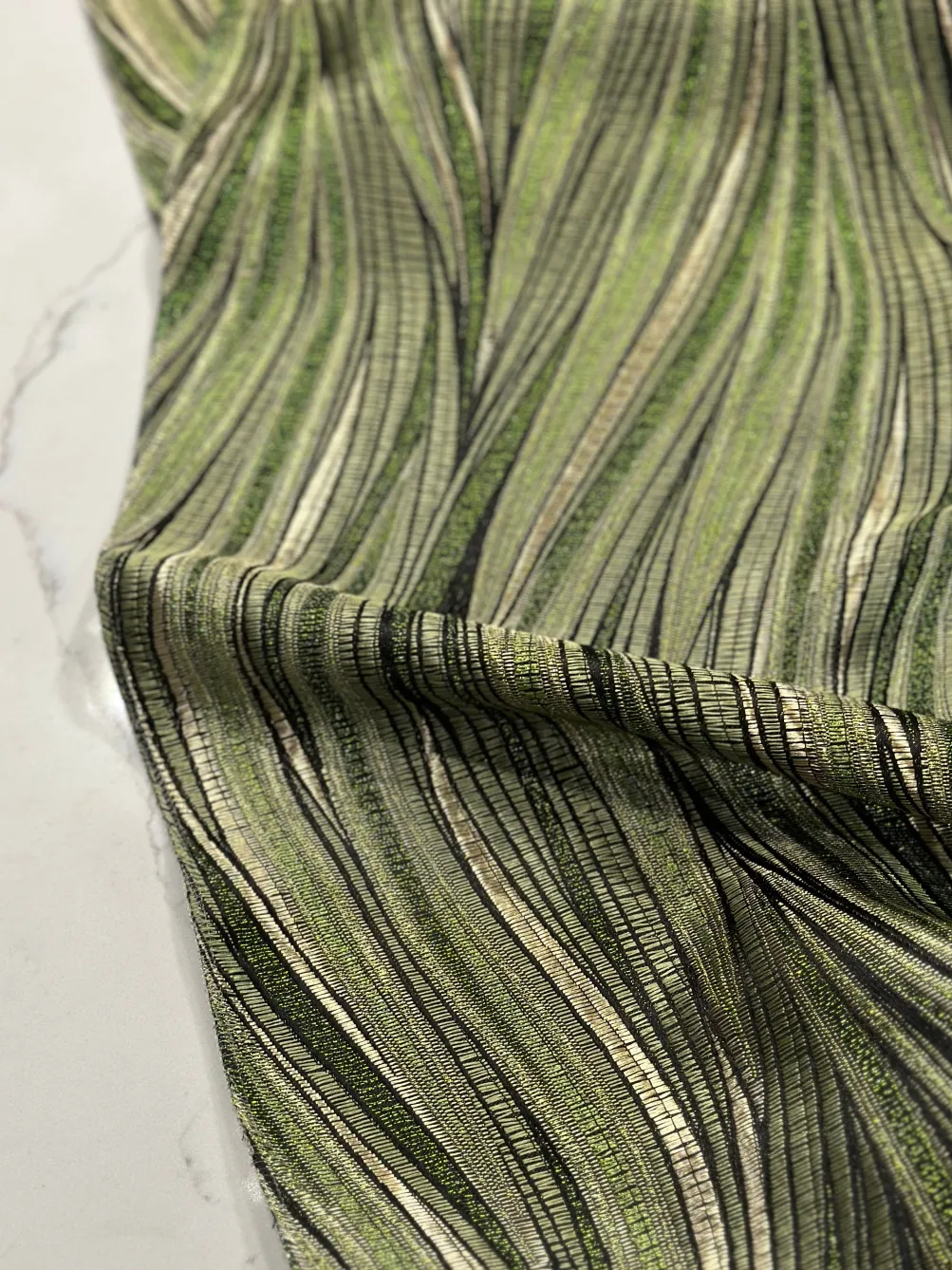 Allure Jacquard Table Linen in Green