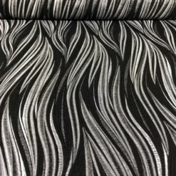 Allure Jacquard Table Runner in Black and Silver