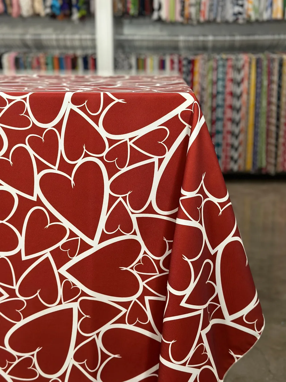 Amore (Poly Print) Table Linen