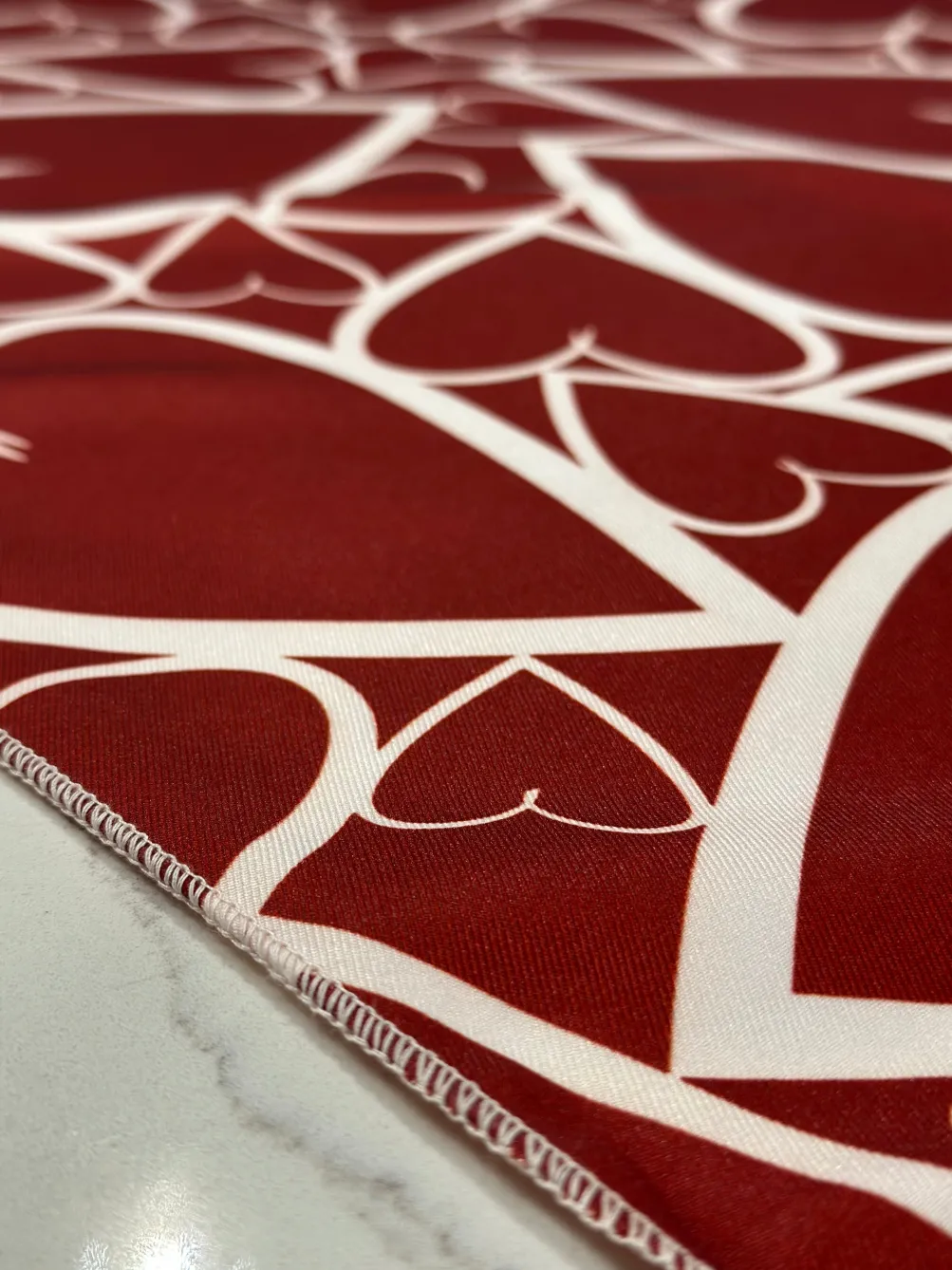 Amore (Poly Print) Table Linen