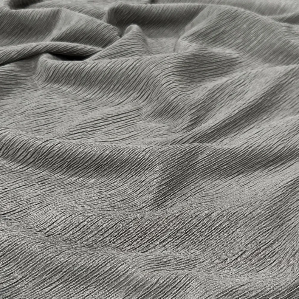 Bella Crepe Table Runner in Grey