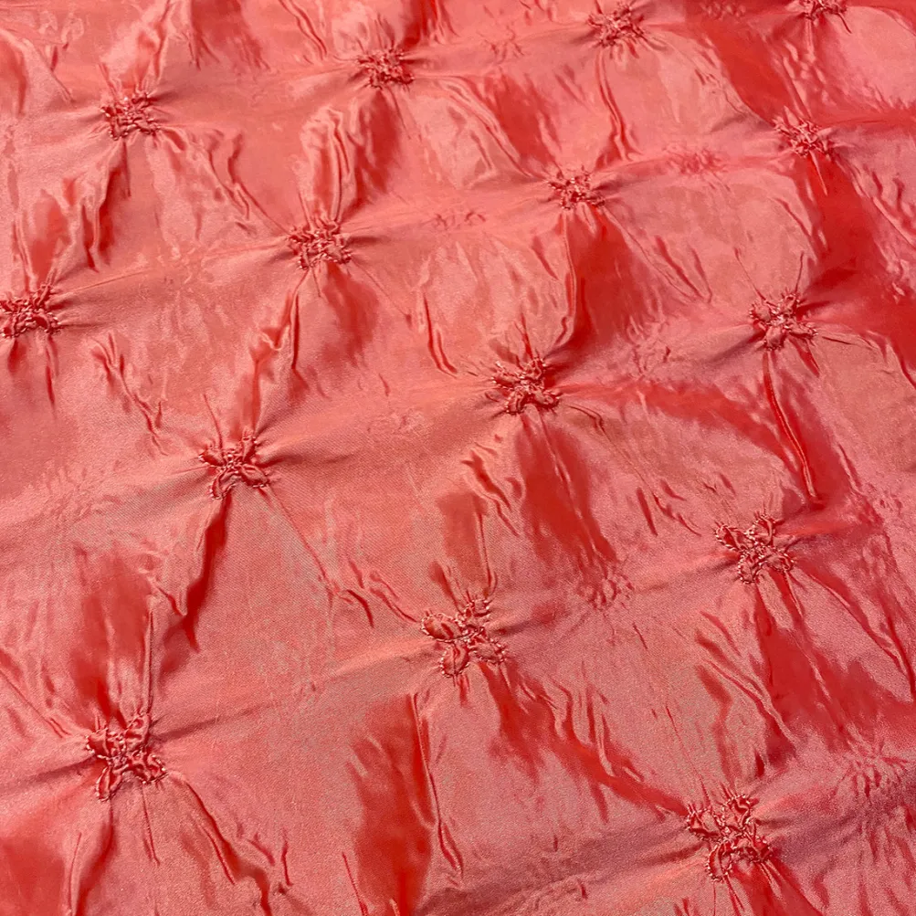 Belly Button (Pinwheel) Table Linen in Coral