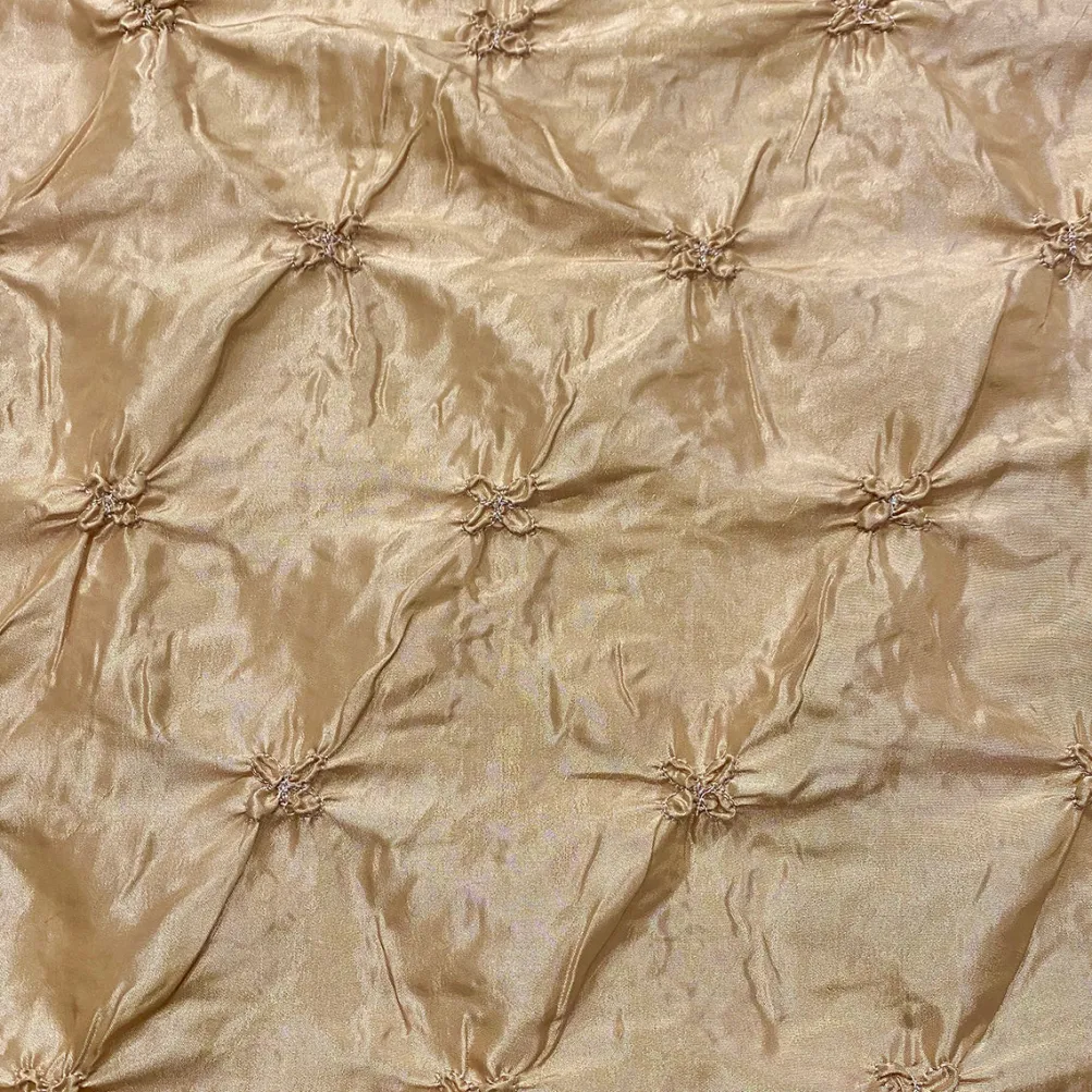 Belly Button (Pinwheel) Table Runner in Gold