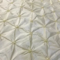 Belly Button (Pinwheel) Table Runner in Ivory