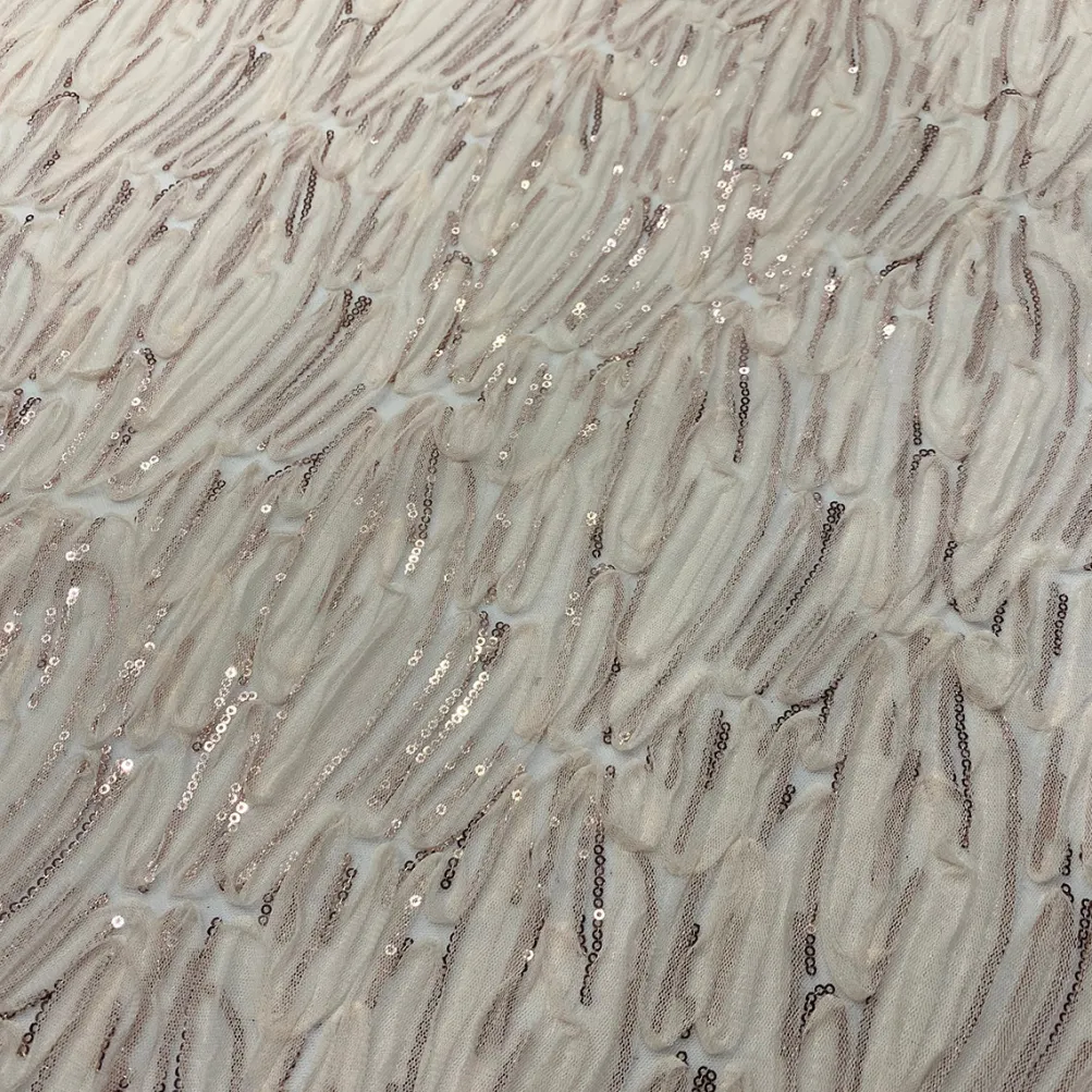Brilliant Sheer Sequins Table Runner in Ivory