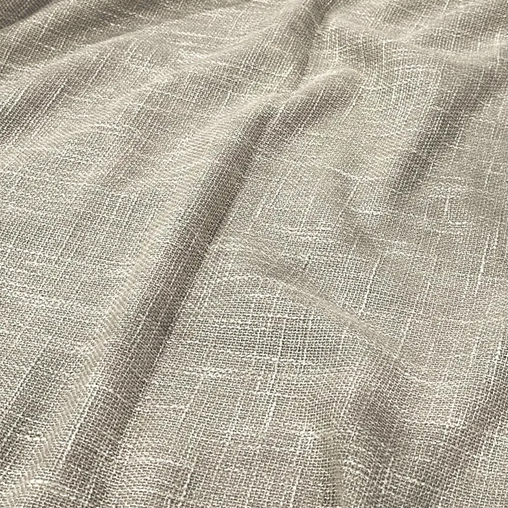 Capri Slub Linen Table Runner in Silver