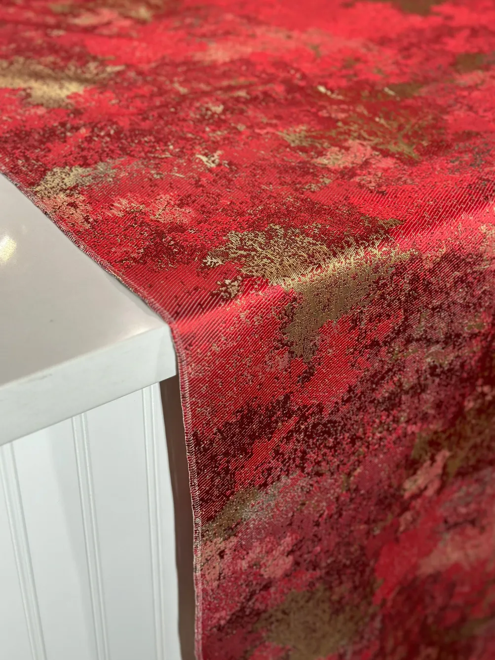 Cascade Jacquard Table Linen in Red and Gold