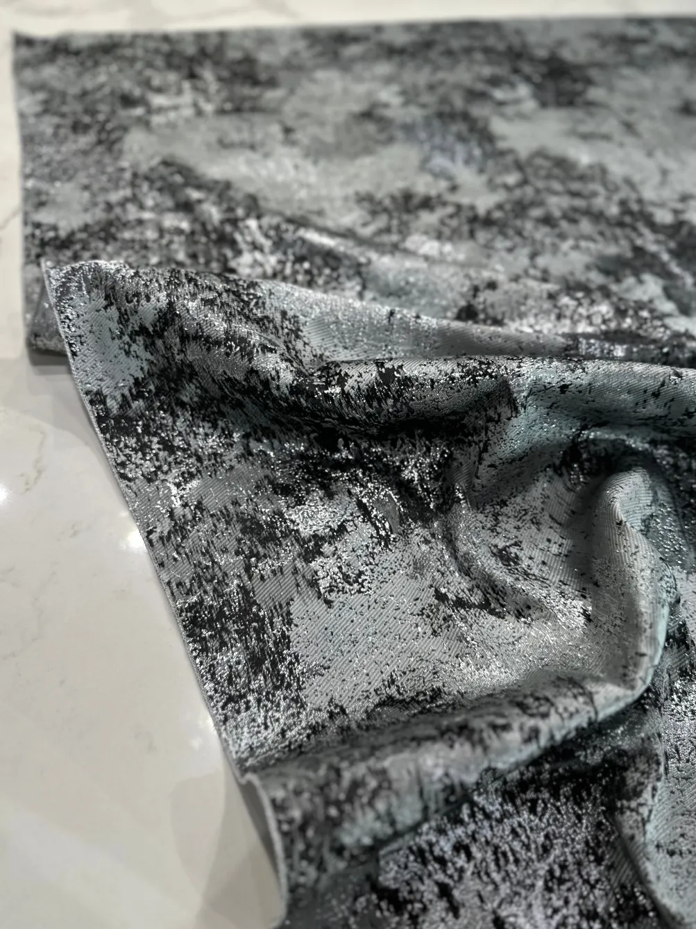 Cascade Jacquard Table Linen in Black and Silver