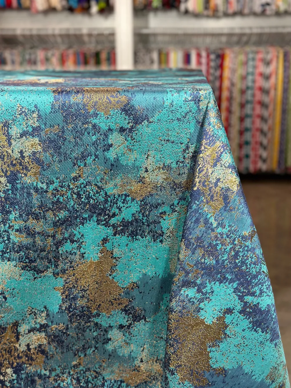 Cascade Jacquard Table Linen in Turquoise