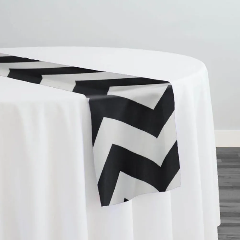 Chevron Print (Lamour) Table Runner in Black and White