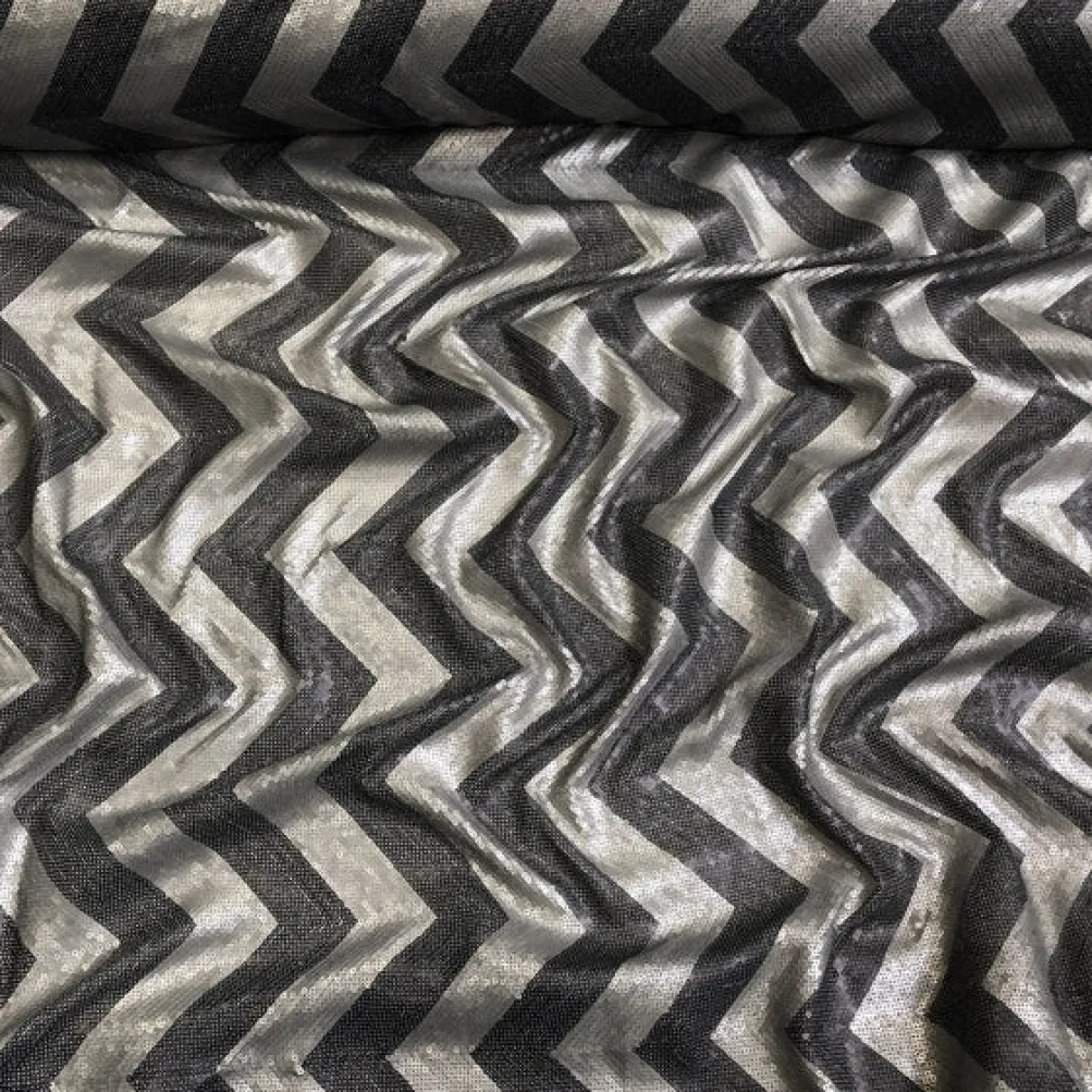 Chevron Sequins Table Runner in Black
