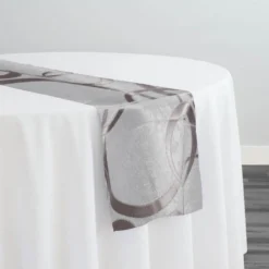 Cirque Jacquard (Reversible) Table Runner in Dusty Rose
