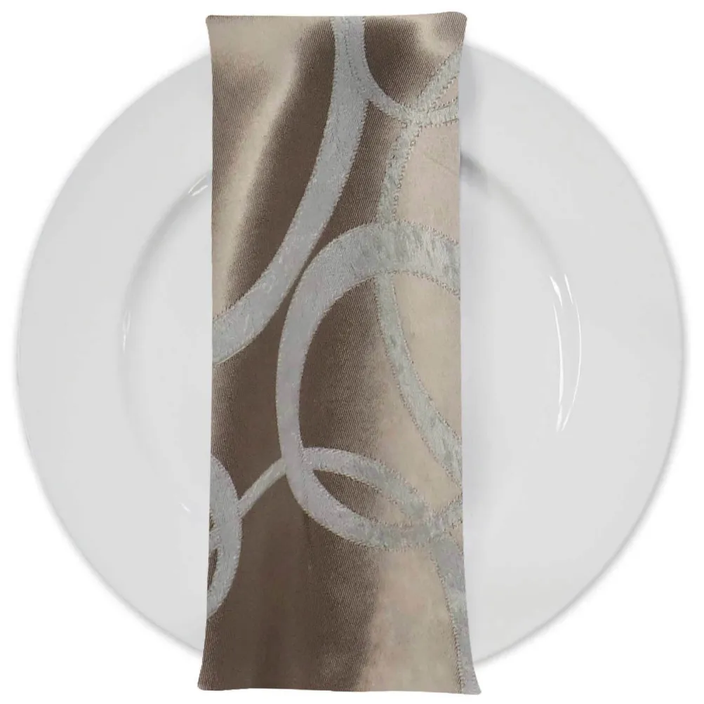 Cirque Jacquard (Reversible) Table Napkin in Champagne