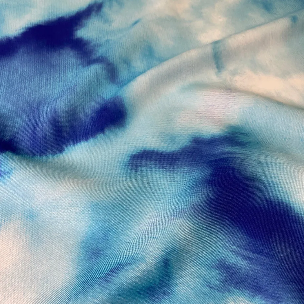 Cloud 9 (Poly Print) Table Runner