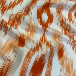Cosmo Print (Dupioni) Table Linen in Orange