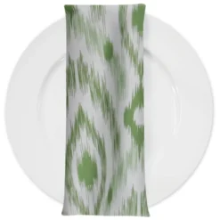 Cosmo Print (Dupioni) Table Napkin in Avocado