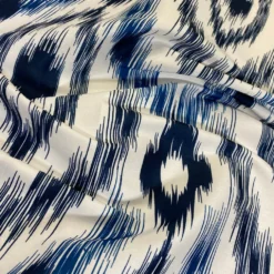Cosmo Print (Dupioni) Table Runner in Navy