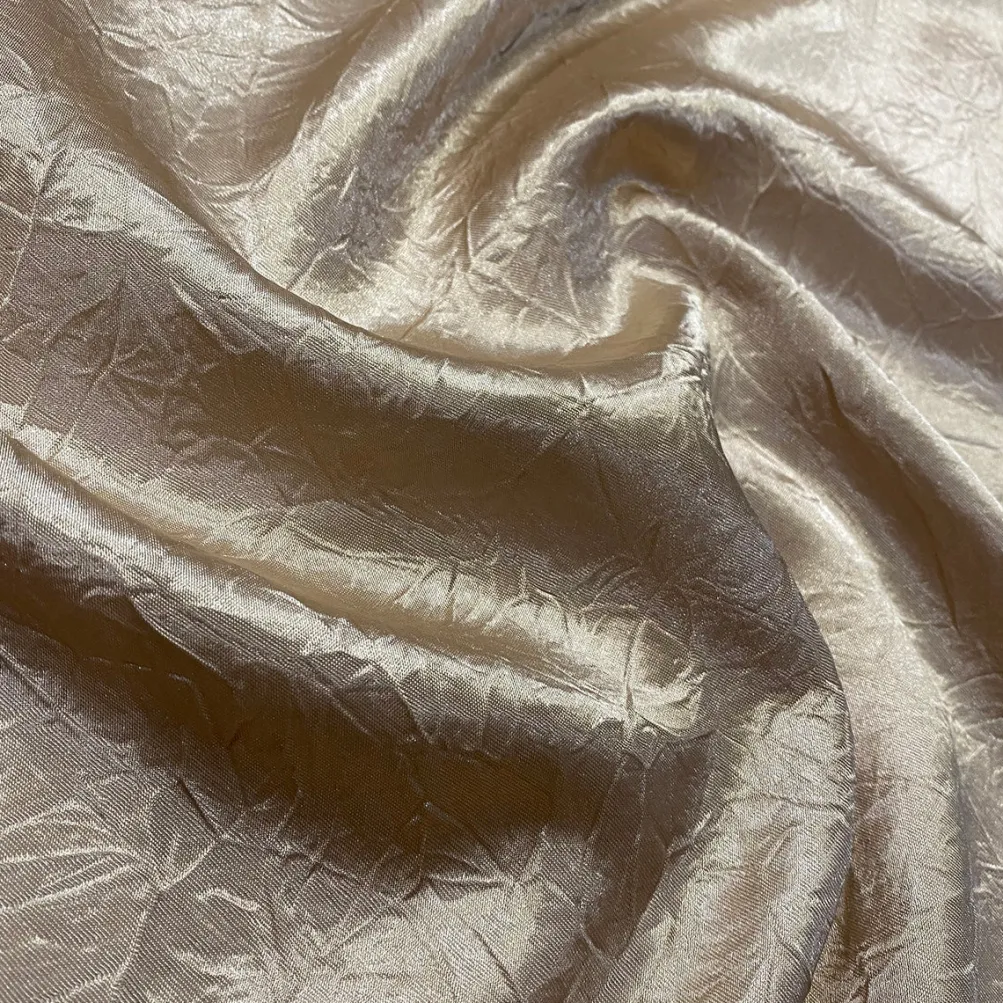 Crush Satin (Bichon) Table Linen in Cappucino 47