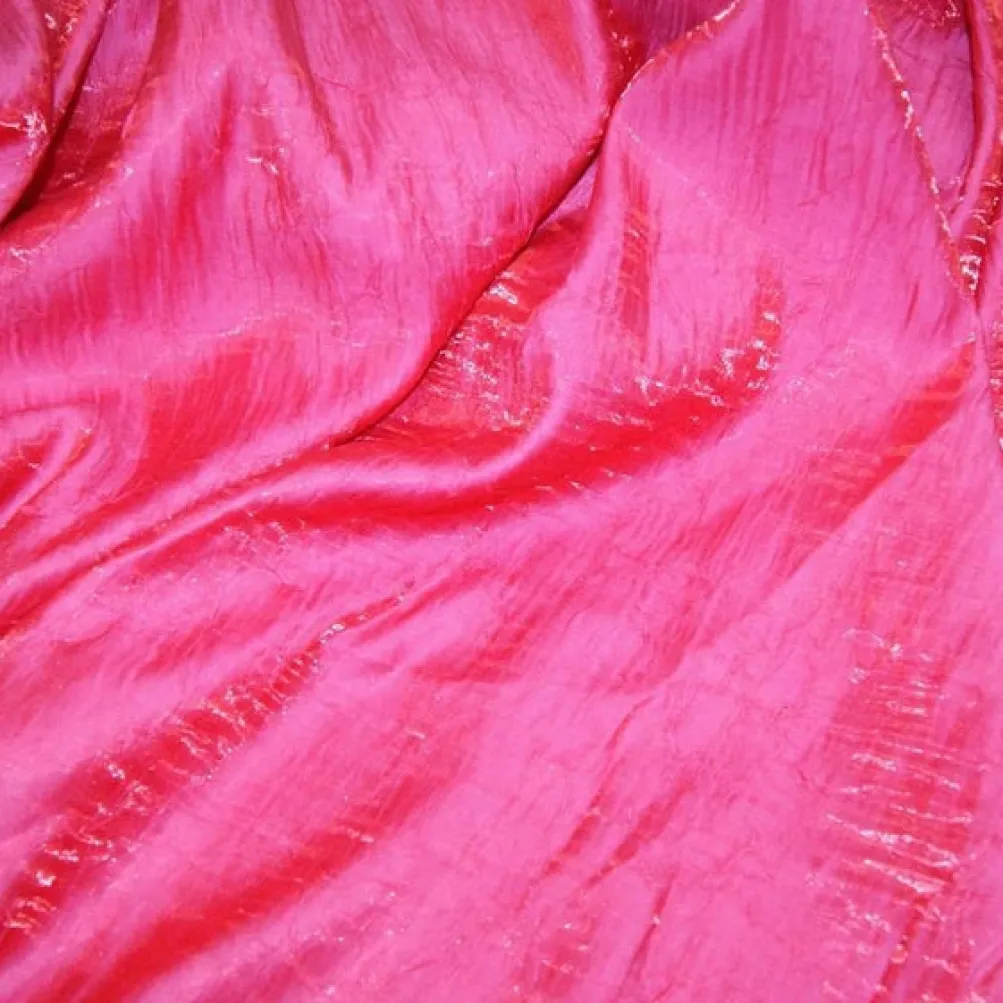 Crush Shimmer (Galaxy) Table Linen in Fuchsia 3