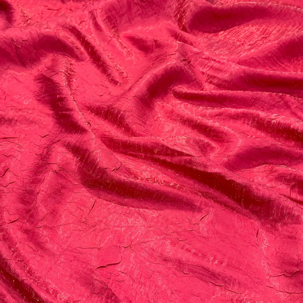 Crush Shimmer (Galaxy) Table Runner in Cerise 143
