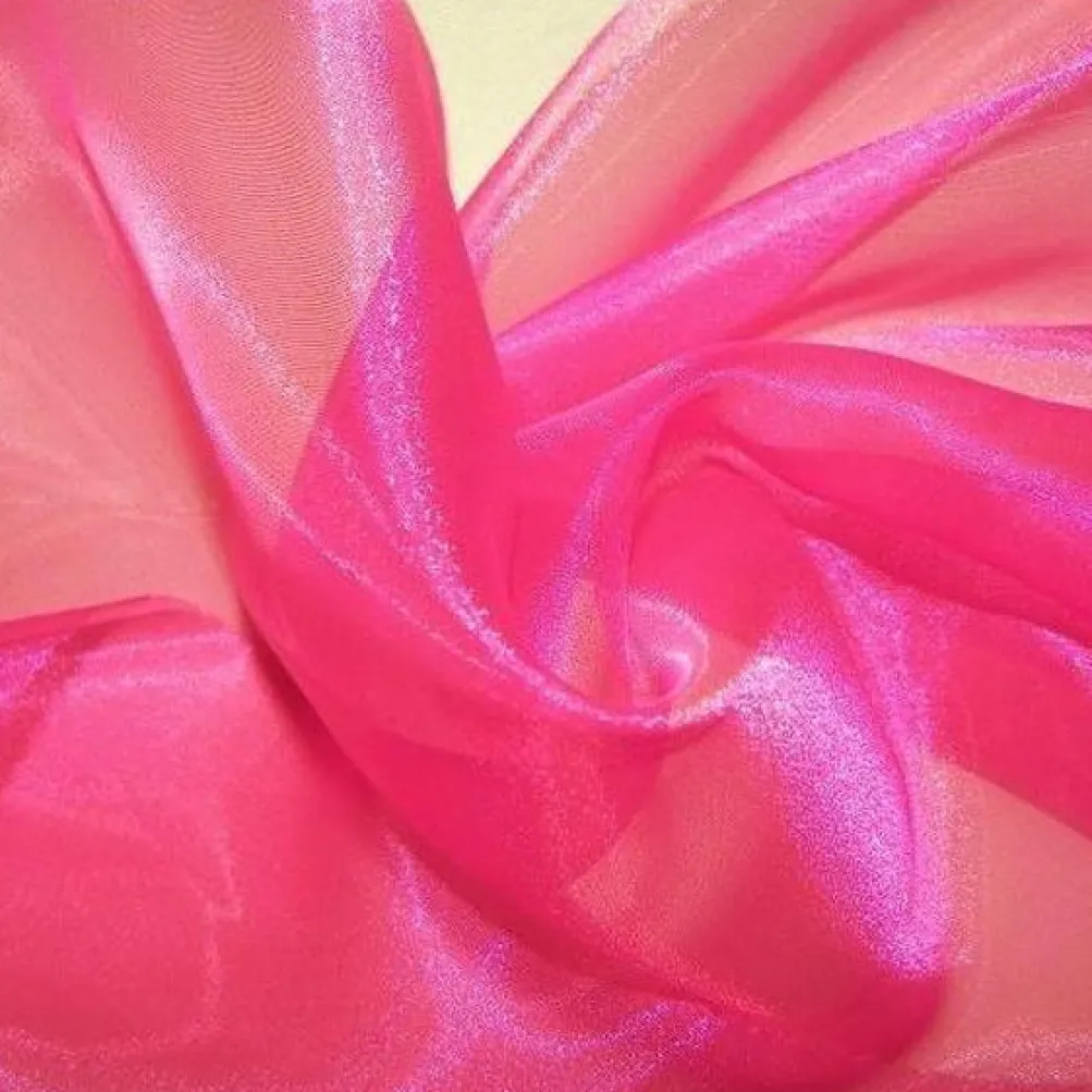 Crystal Organza Table Linen in Fuchsia 915