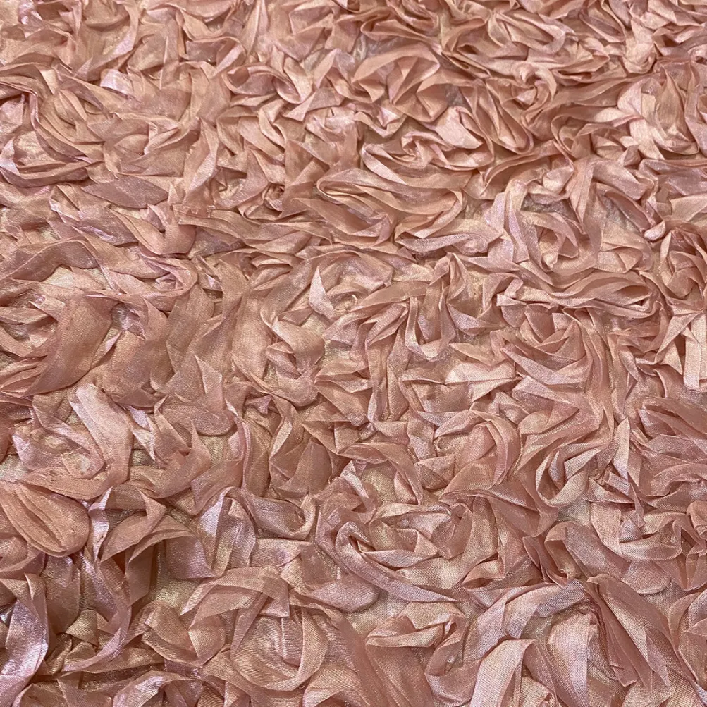 Curly Satin Table Runner in Blush