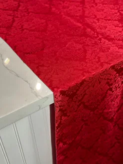 Damask Poly Table Linen in Red