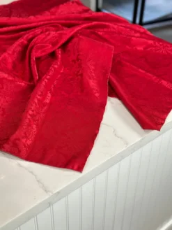 Damask Poly Table Linen in Red