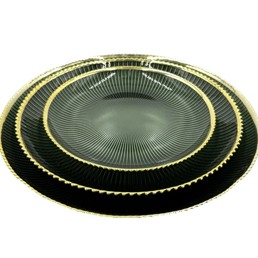 Deco - Glass Dinnerware in Green (Item # 0405)