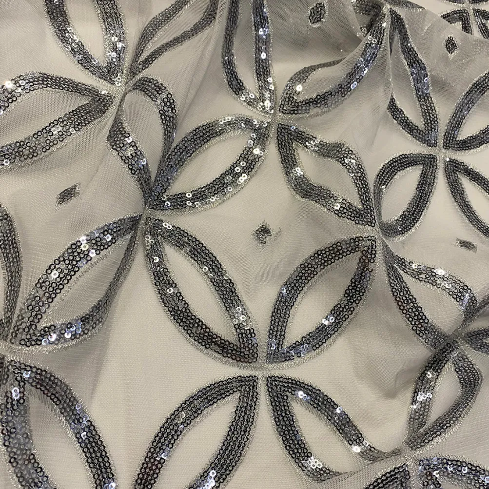 Delano Sequins Table Linen in Silver and Silver