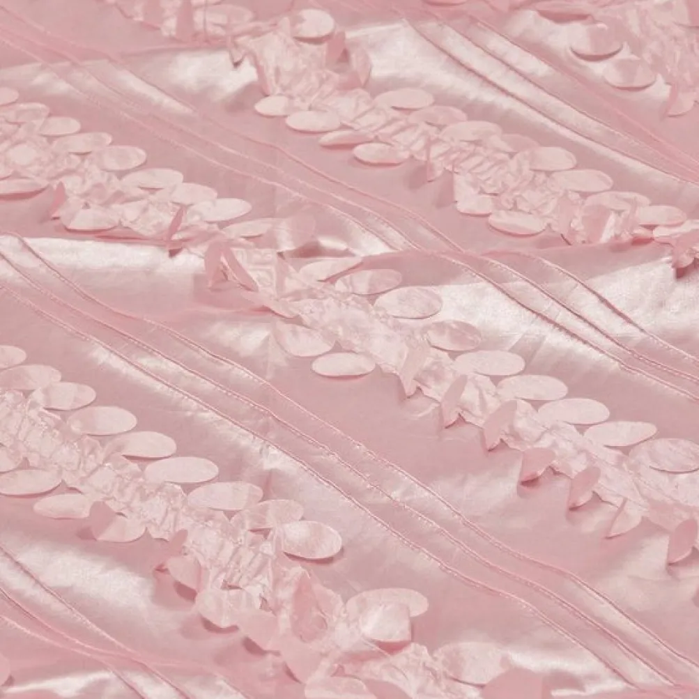 Diagonal Taffeta Table Linen in Pink Petal