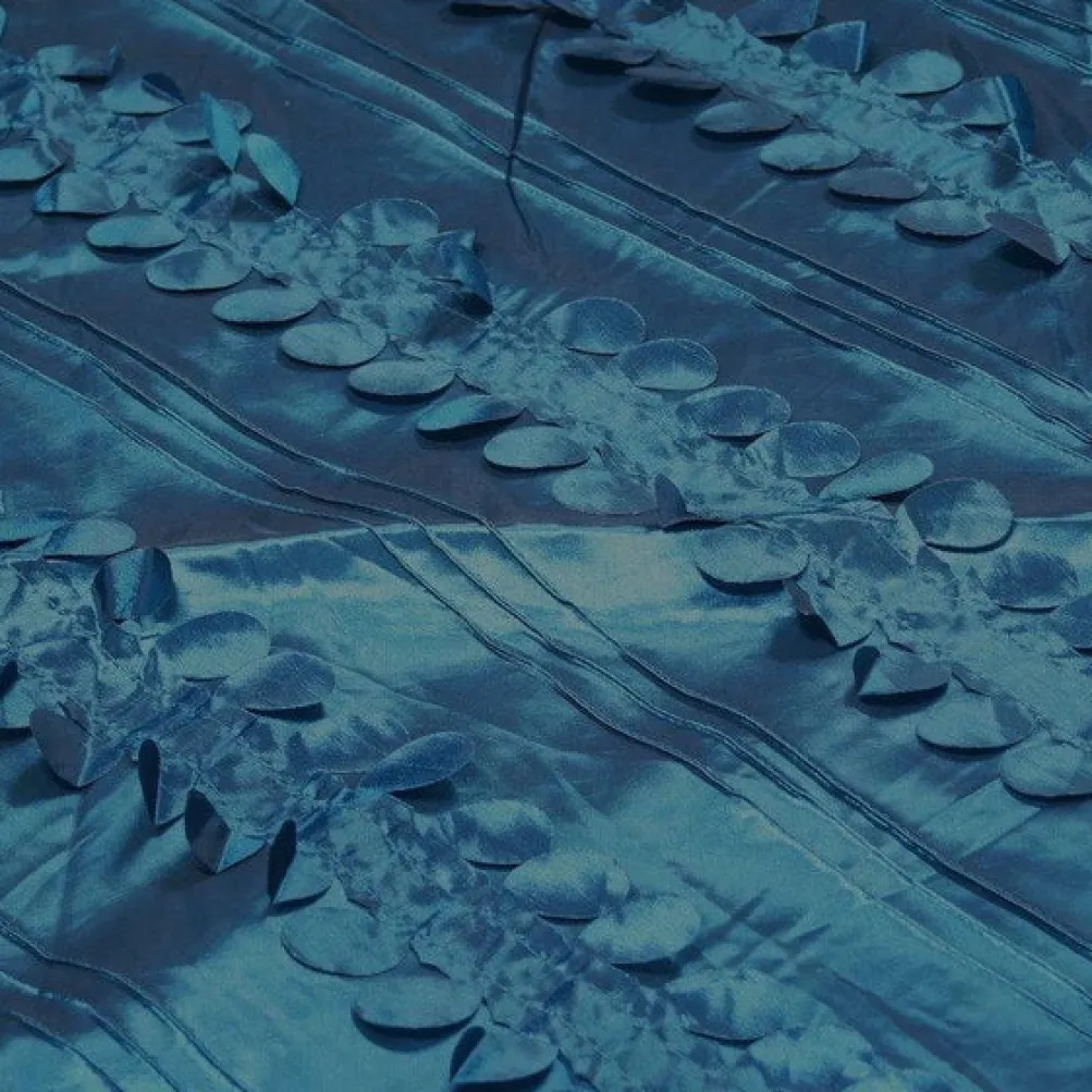 Diagonal Taffeta Table Linen in Teal