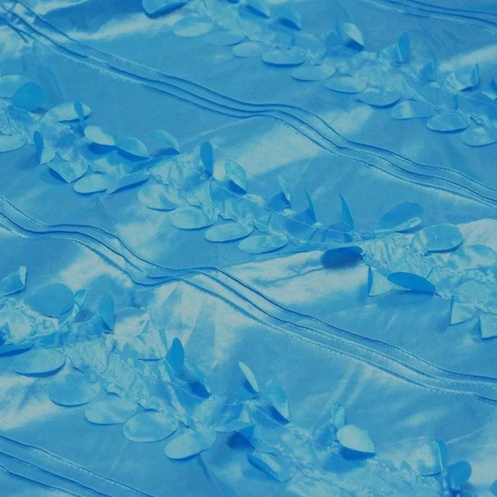 Diagonal Taffeta Table Linen in Turquoise