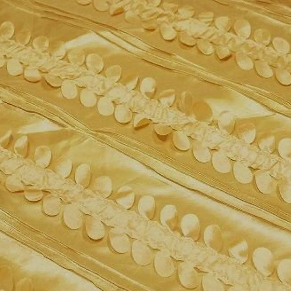 Diagonal Taffeta Table Runner in Gold