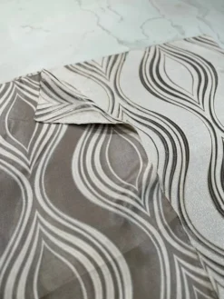 Eclipse Jacquard (Reversible) Table Linen in Silver