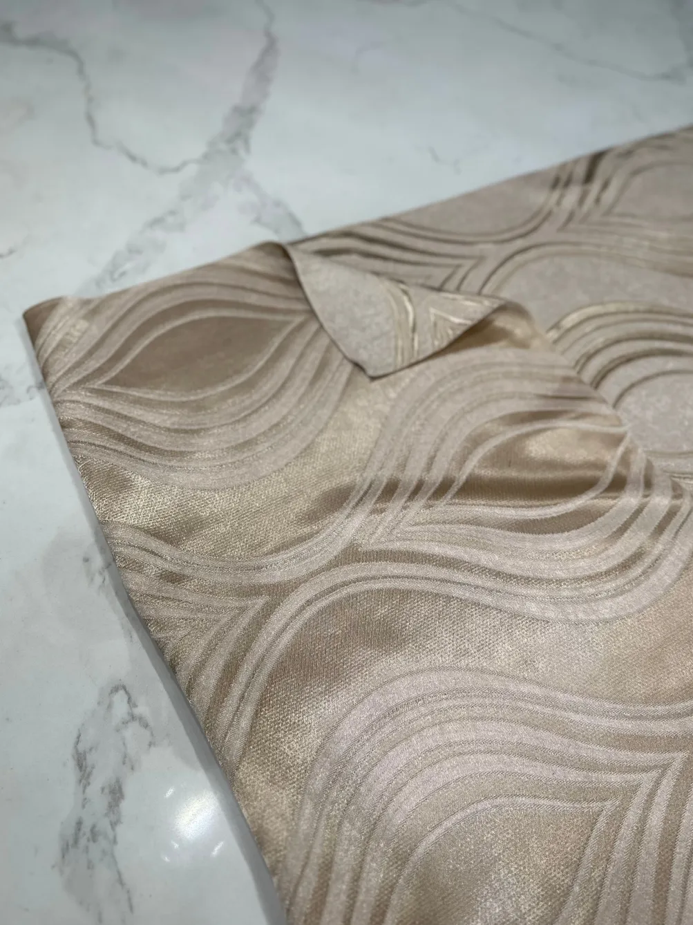 Eclipse Jacquard (Reversible) Table Linen in Taupe