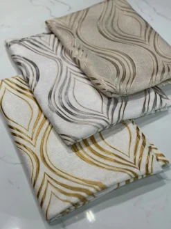 Eclipse Jacquard (Reversible) Table Linen in Gold