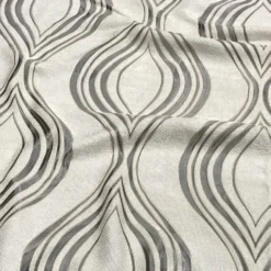 Eclipse Jacquard (Reversible) Table Runner in Silver