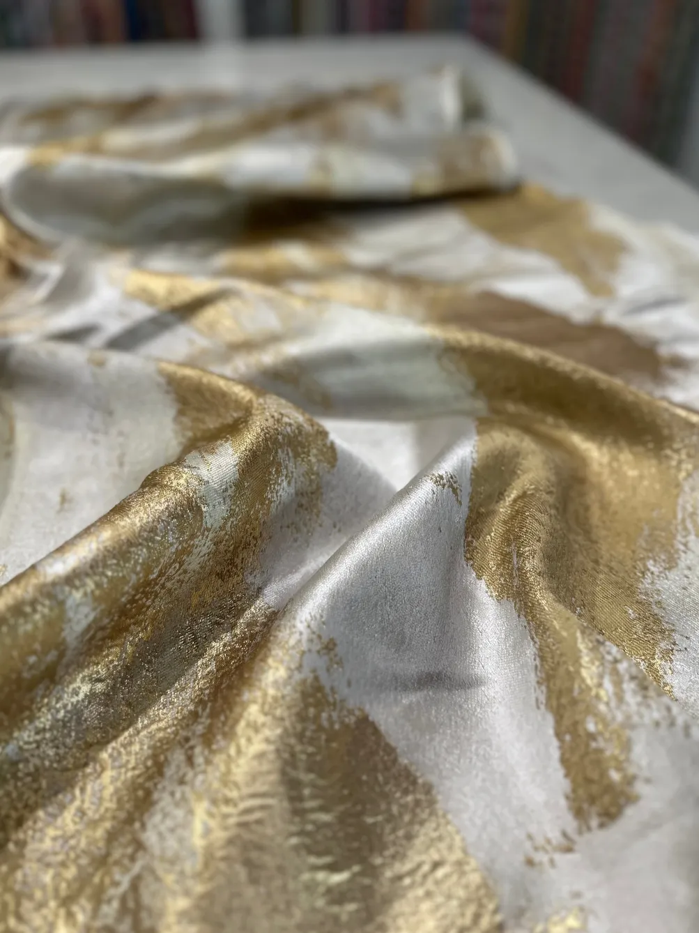 Element Jacquard Table Linen in Gold and Off-White