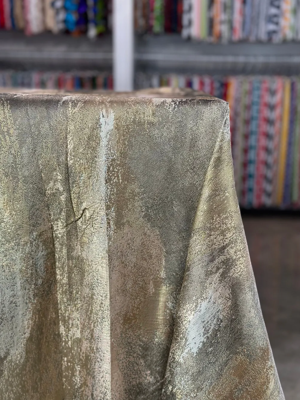 Element Jacquard Table Linen in Gold