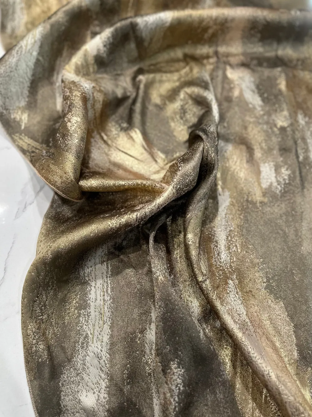 Element Jacquard Table Linen in Gold