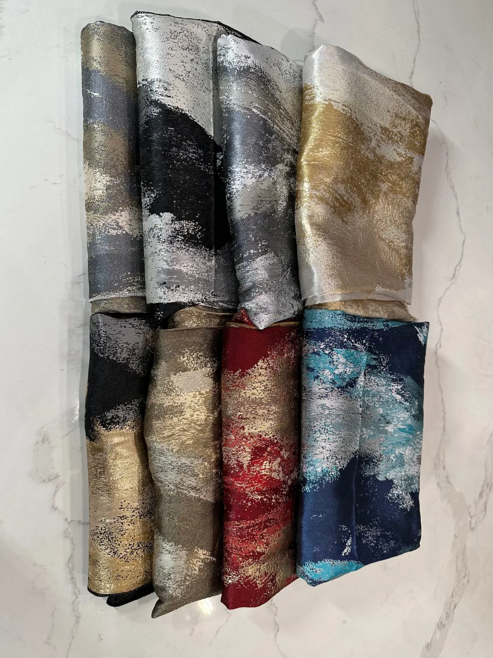 Element Jacquard Table Linen in Silver