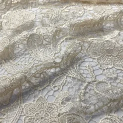 English Lace Table Linen in Ivory